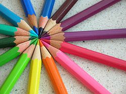 250px-Colored_pencils_chevre